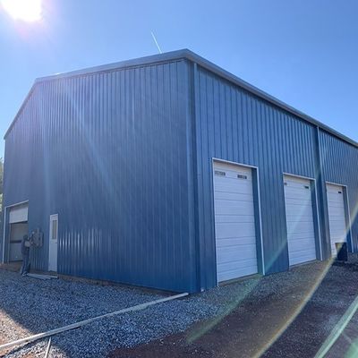 Facilite de construction en métal préfabriqué sur mesure