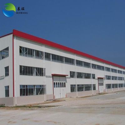 Édifices à structure en acier polyvalent - ateliers et entrepôts préfabriqués sur mesure