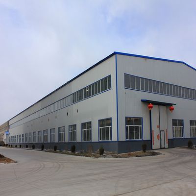 Fabrication de structures en acier personnalisables à faible entretien