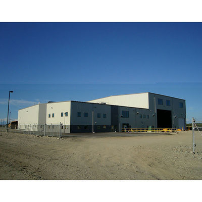 Structure en acier préfabriquée pour la construction et l'installation