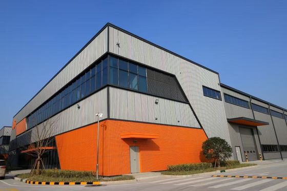 Bâtiment d'entrepôt préfabriqué personnalisable pour solutions de stockage