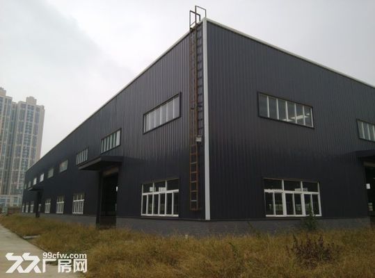 Entrepôt de construction avec charpente en acier grillagée, entrepôt de stockage métallique personnalisable, grande portée