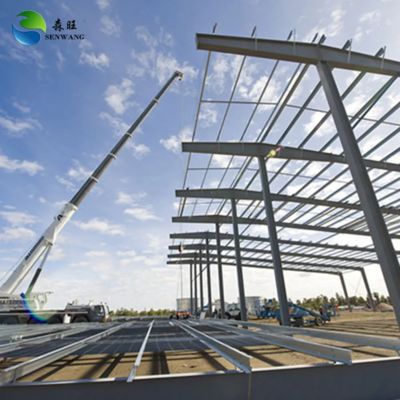 Personnalisé exactement selon les exigences Structure en acier Atelier Mural Sandwich Largeur 1150 mm Système de construction en acier modulaire en option