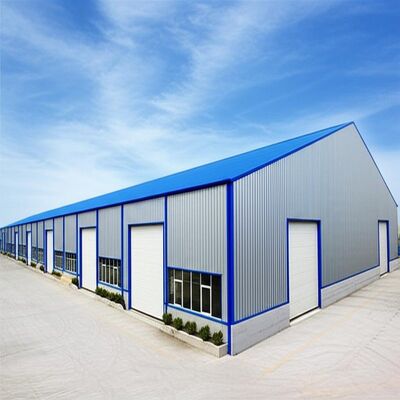 Bâtiment en acier préfabriqué léger avec protection contre la corrosion et isolation thermique