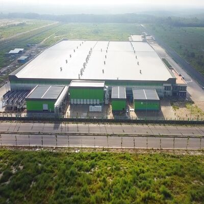 Entrepôt à structure métallique légère avec connexion boulonnée et construction en acier Q235B Q355B